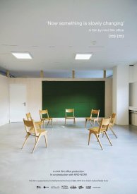 Теперь что-то медленно меняется